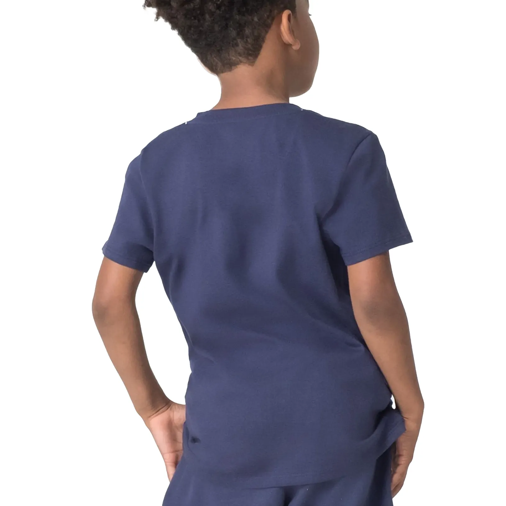 Vista traseira da camiseta juvenil Fila marinho, corte reto e manga curta